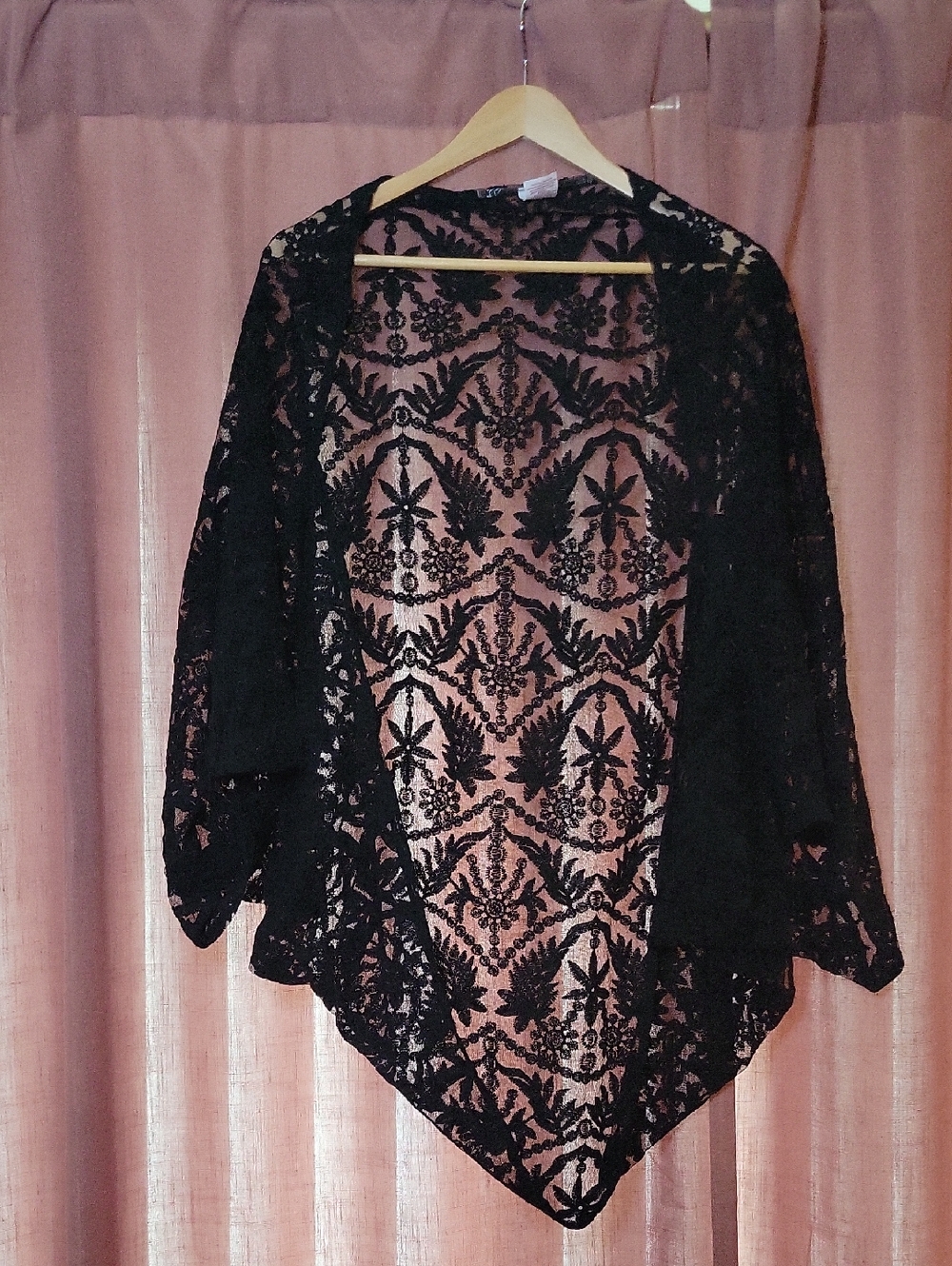 Black Lace Duster/shawl